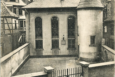 Die 1729/1730 errichtete Synagoge an der Ecke Große Marktstraße/Hintergass
