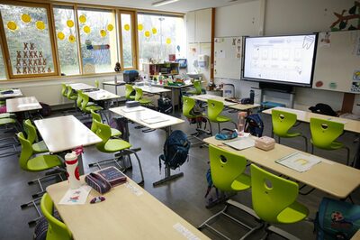Blick in einen neu gestalteten Klassenraum
