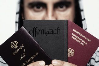 Ein Mann mit einem iranischen, deutschen und einem eigentlich nicht existierendem Offenbach-Pass