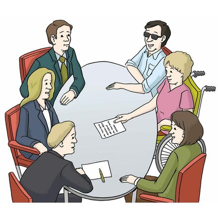 Sechs Menschen sitzen um einen Tisch und besprechen sich
