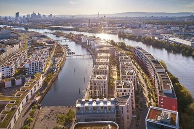 Luftbild des Offenbacher Hafen