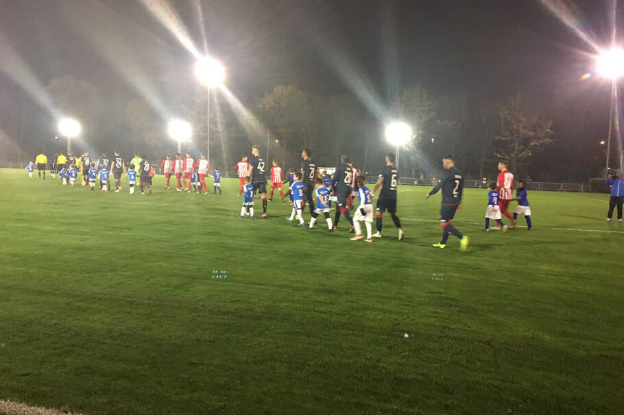 Eröffnungsspiel des OFC gegen den FSV Mainz 05 auf dem neuen Rasenplatz