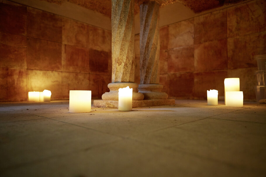 Kerzen im Krummschen Mausoleum